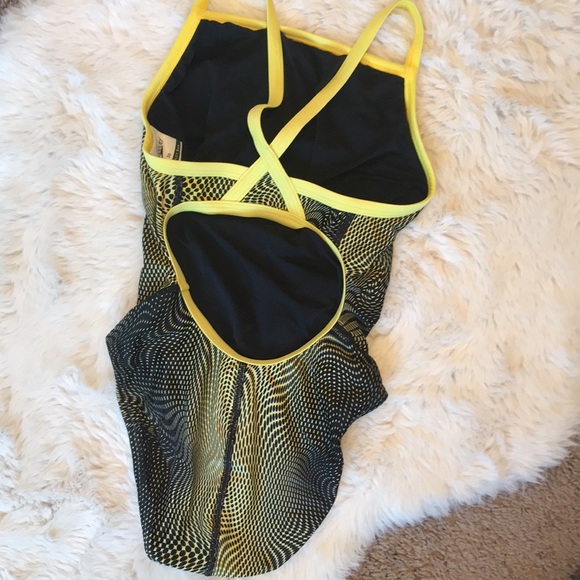 Speedo Swimsuit - Picture 4 of 5